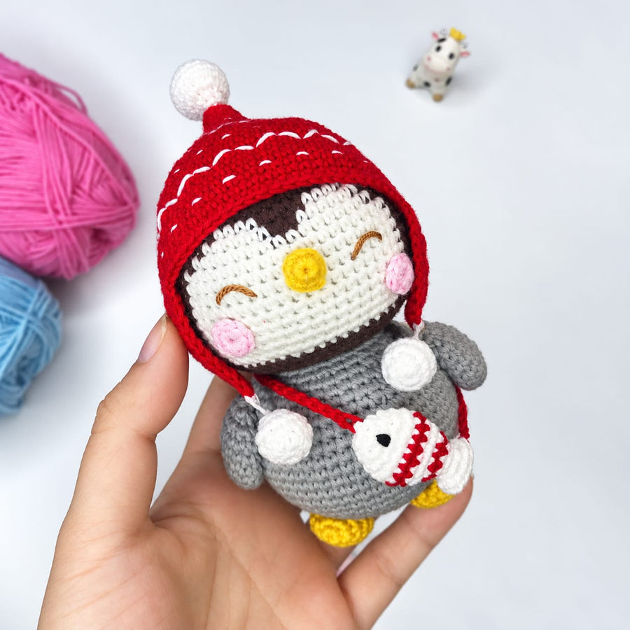 Cute Christmas Penguin Crochet Pattern –  Free PDF